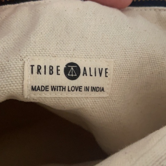 Tribe alive large canvas pouch - Picture 7 of 9
